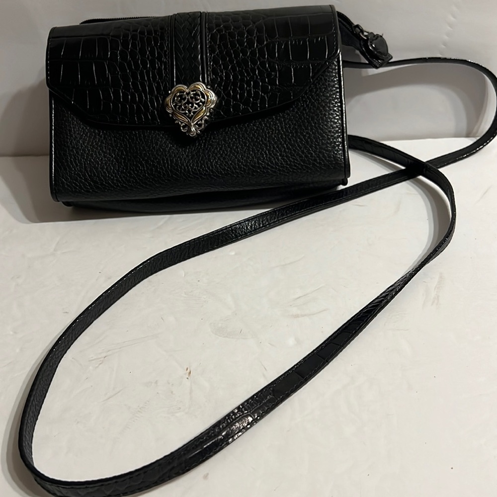 Brighton crossbody black leather purse   very good condition